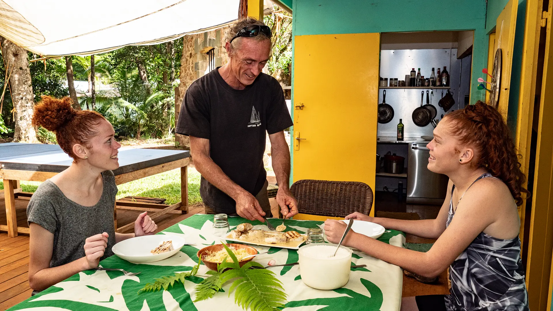 Didier vous proposer même un service de table d'hôtes, alors laissez votre glacière, il a pensé à tout pour que votre séjour soit le plus agréable possible, même en camping !