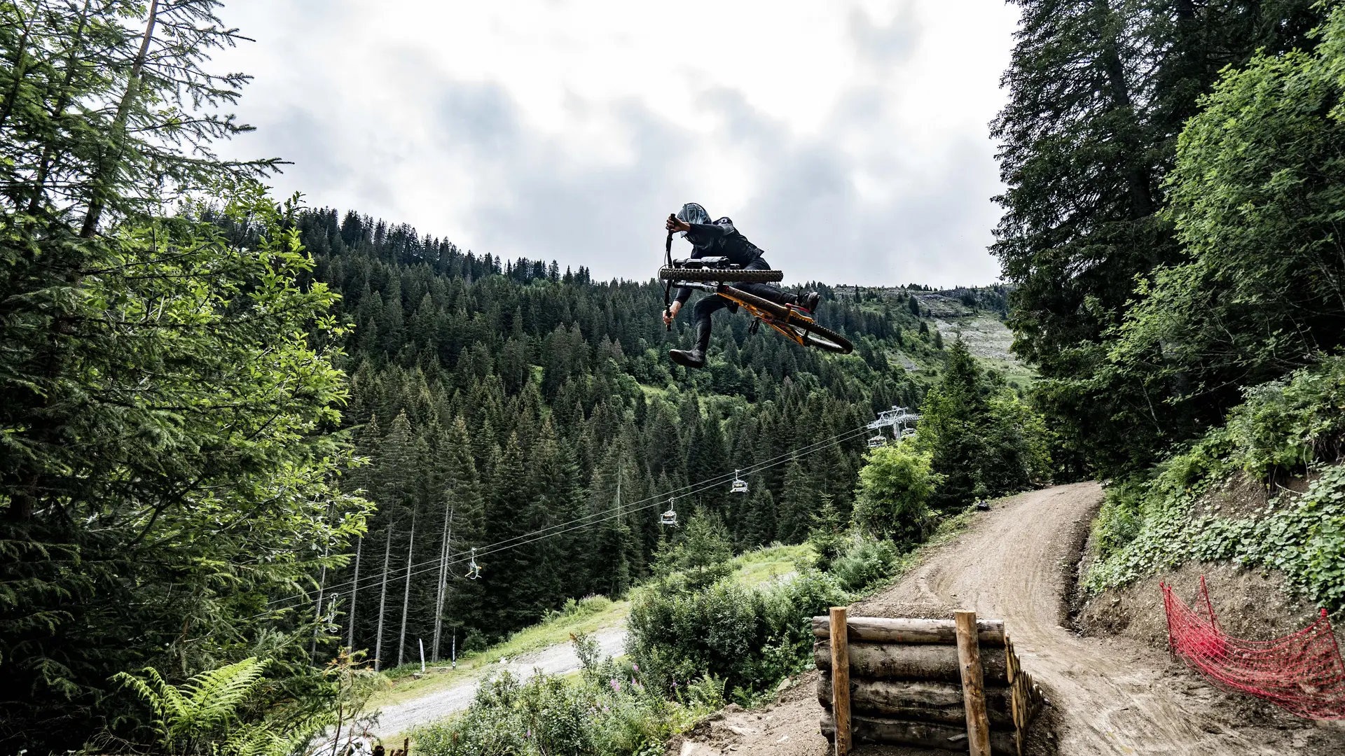 Piste VTT La Fluid du Bike Park de Châtel