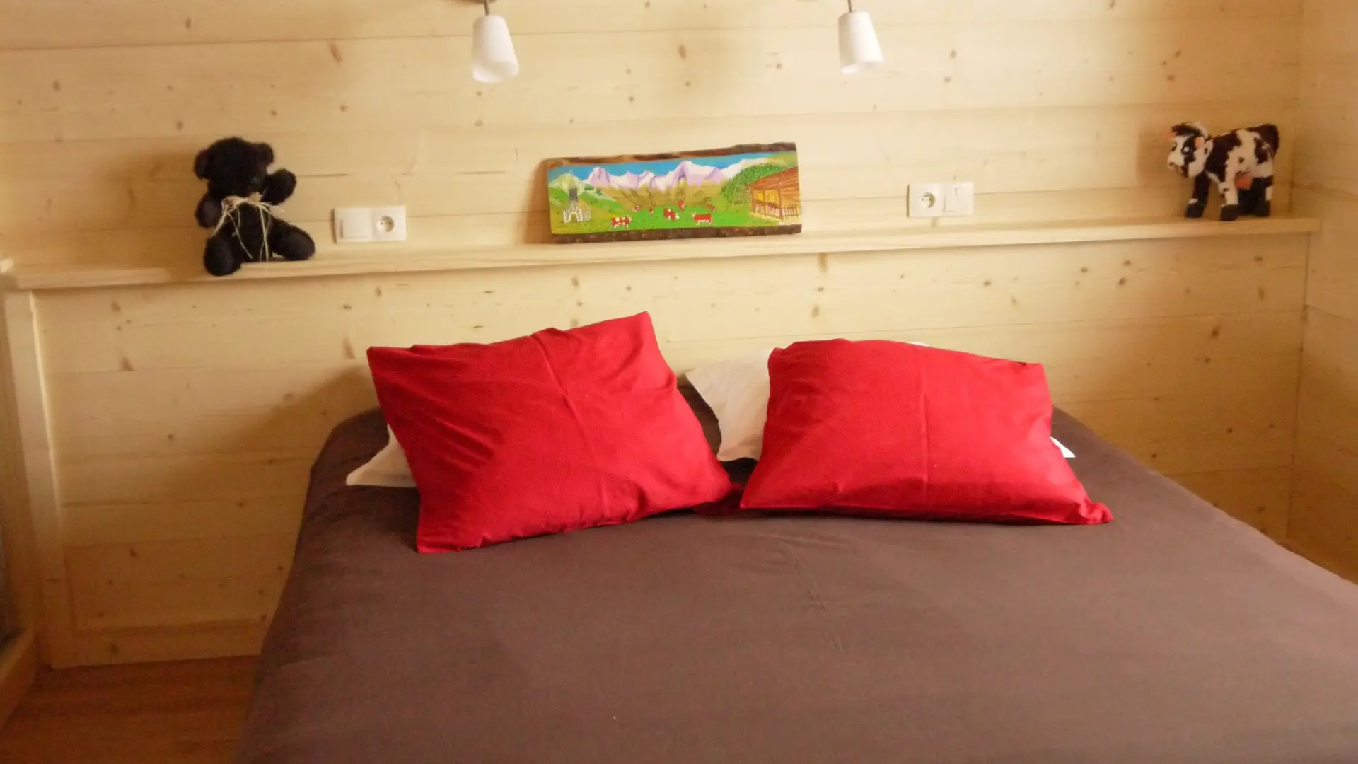 Chambre avec lit double/Bedroom with a double bed-Chalet Panorama-le Grand-Bornand