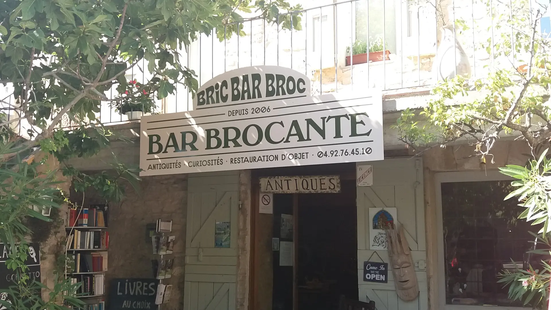 Bric Bar Broc