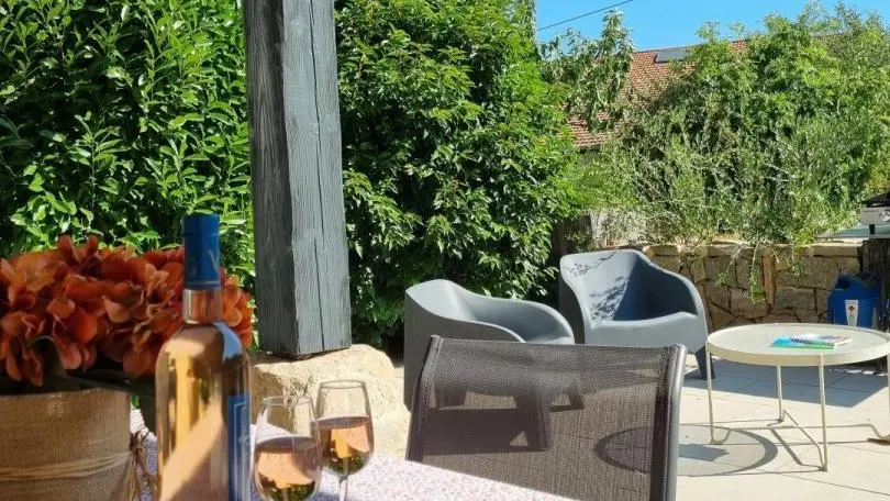 Terrasse couverte privative.