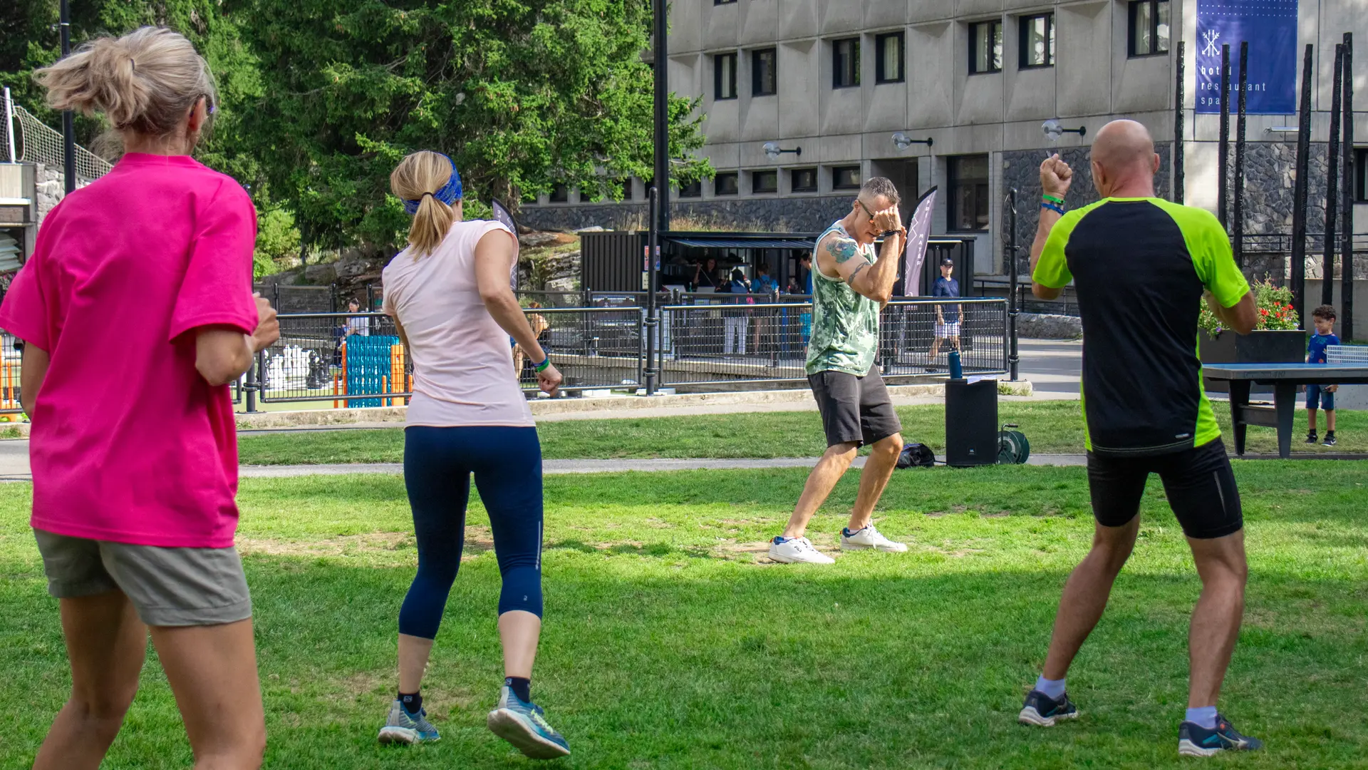 L'entraineur en pleine explication