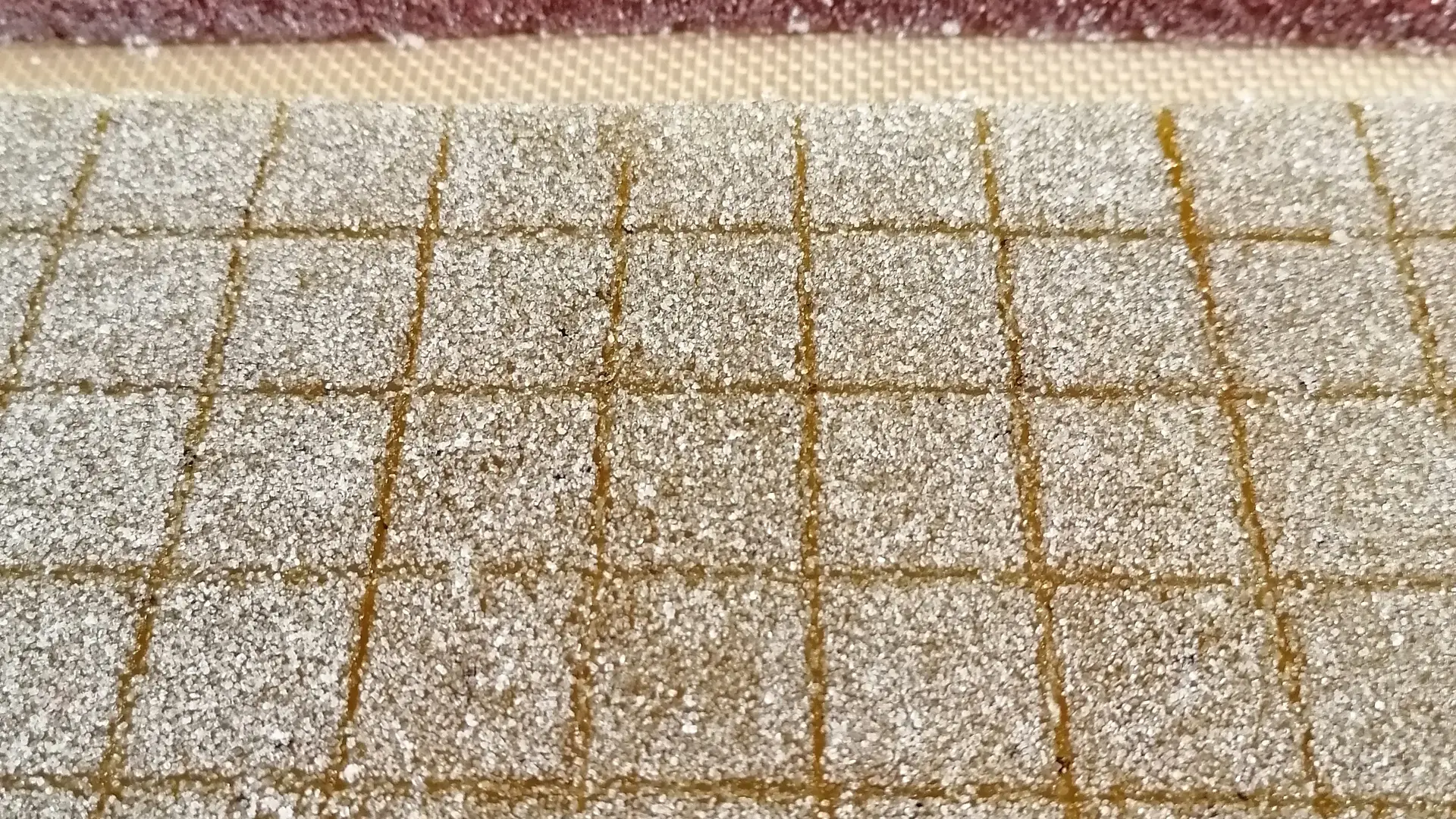 Découpage des pâtes de fruits