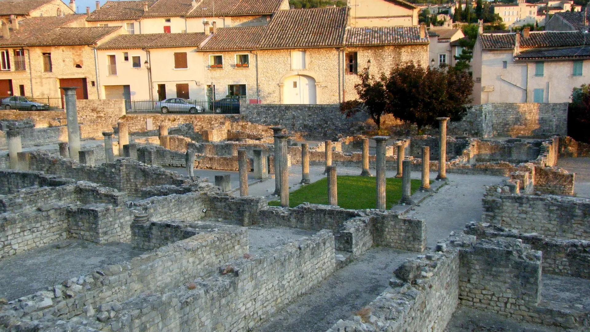 Vaison la Romaine