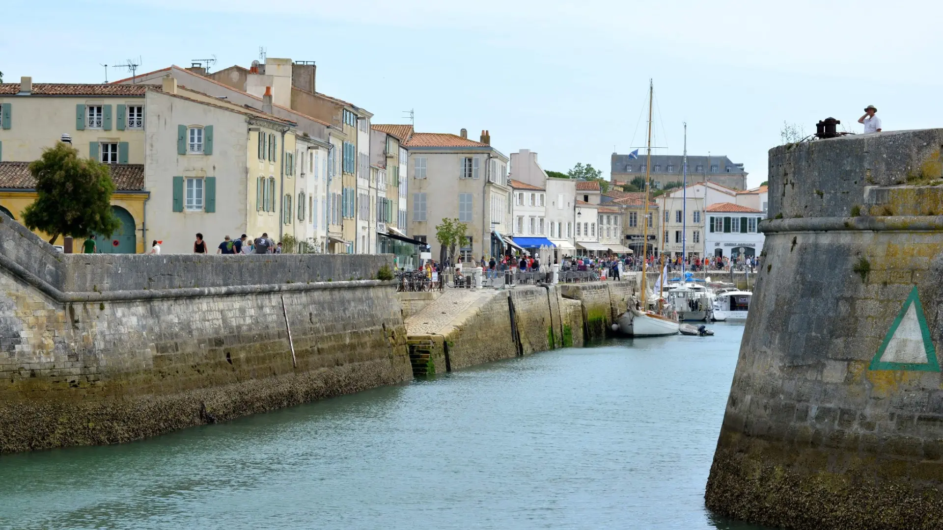 Entrée du port de Saint-Martin