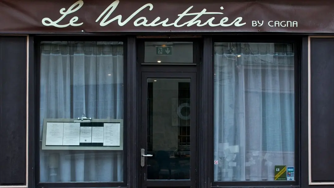 Façade