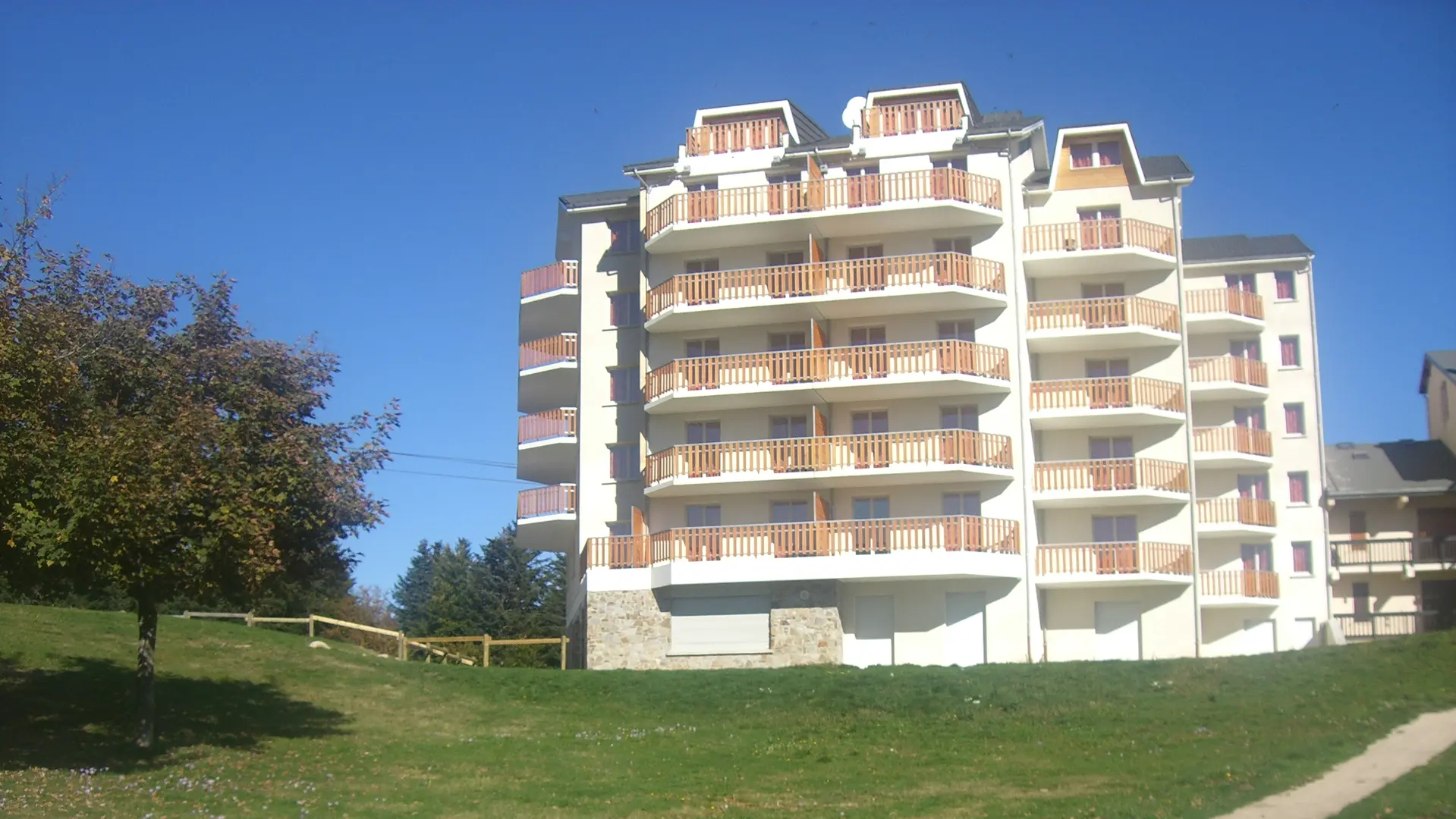 résidence les balcons d'ax