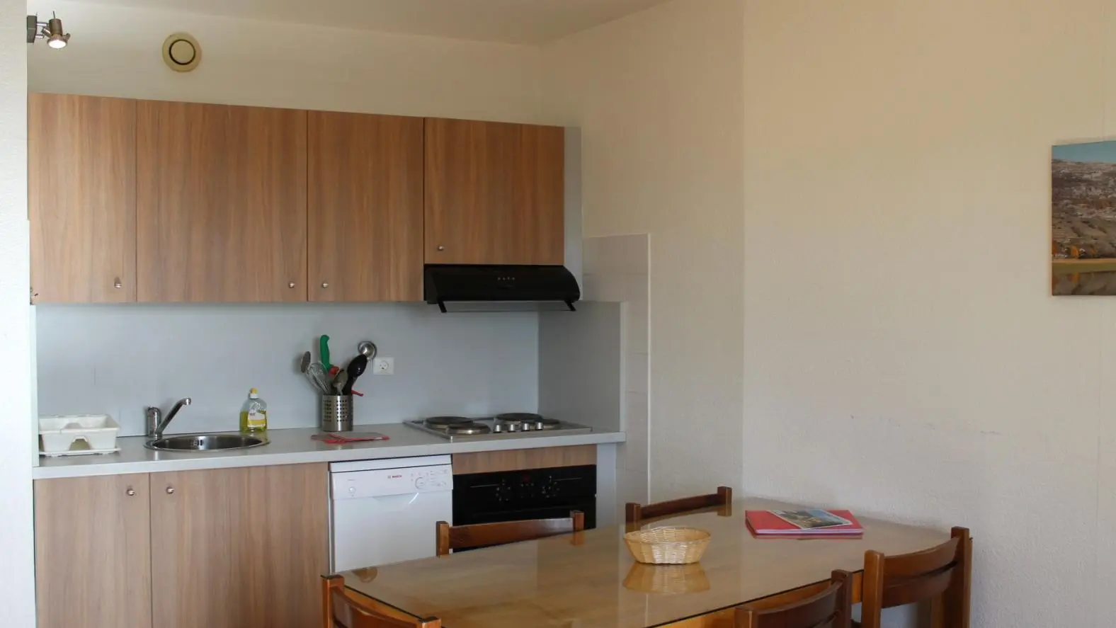 L'Escaou Quatre-Espace repas-Cuisine-Coursegoules-Gîtes de France Alpes Maritimes