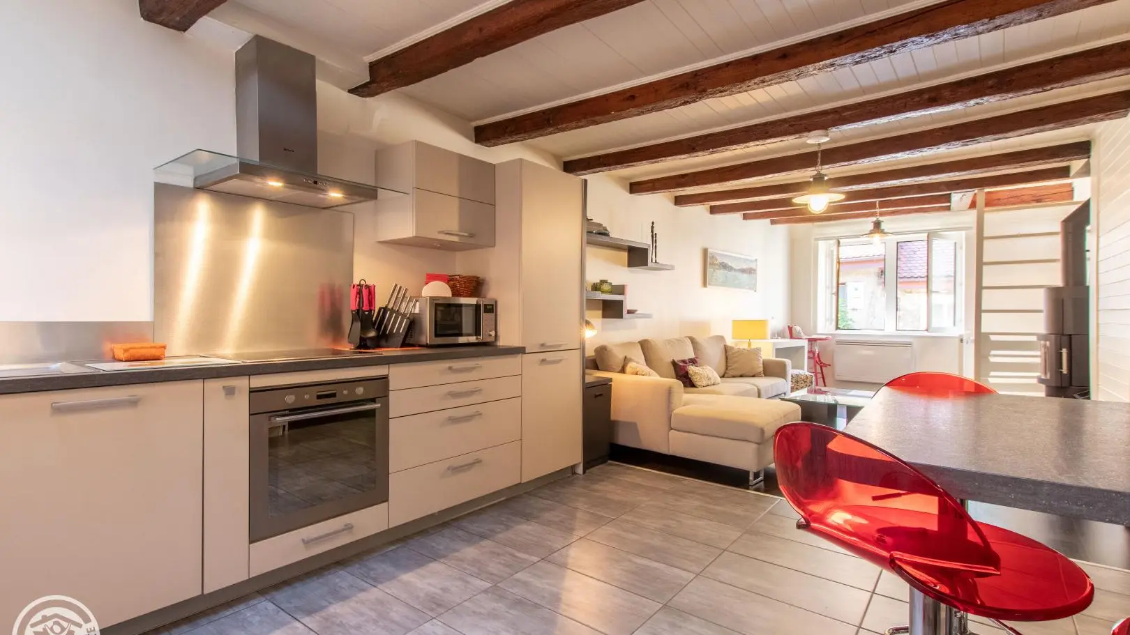 Cuisine ouverte sur séjour