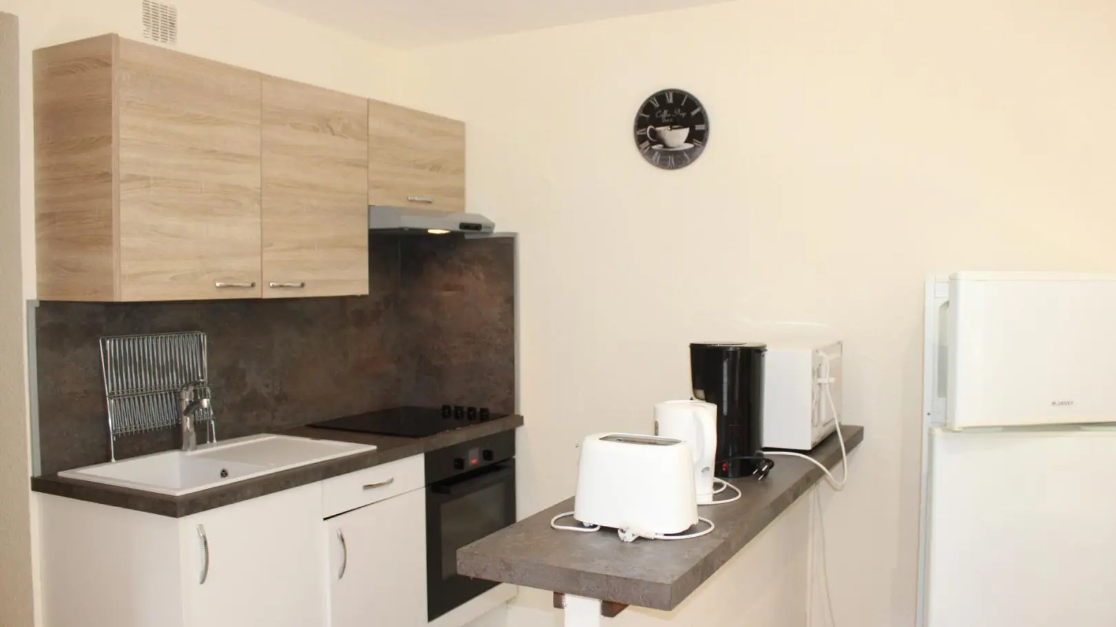 Gîte Les Cerfs-Cuisine-Roubion Les Buisses-Gîtes de France des Alpes-Maritimes