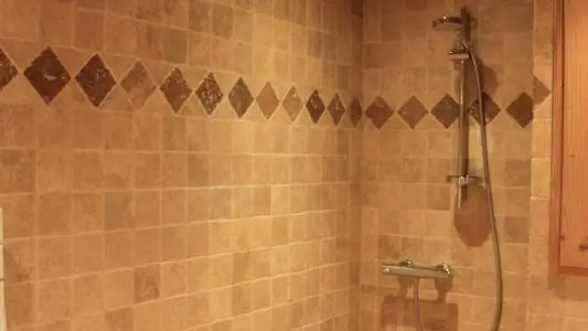 Douche à l'italienne