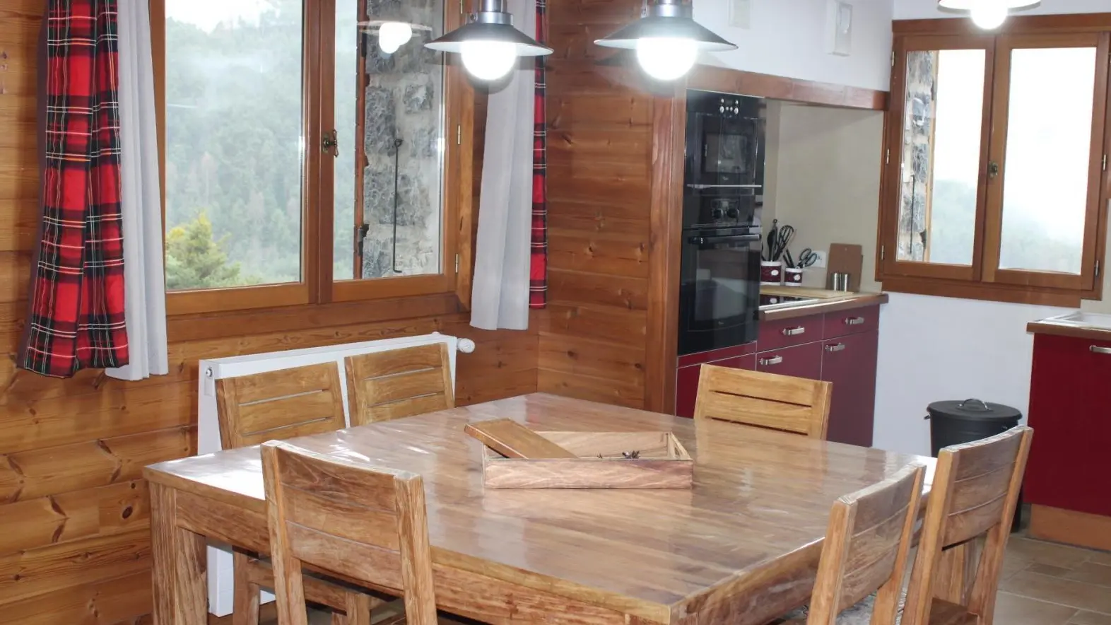 Gite Pacha-Espace repas-Saint-Dalmas-Valdeblore-Gîtes de France Alpes-Maritimes