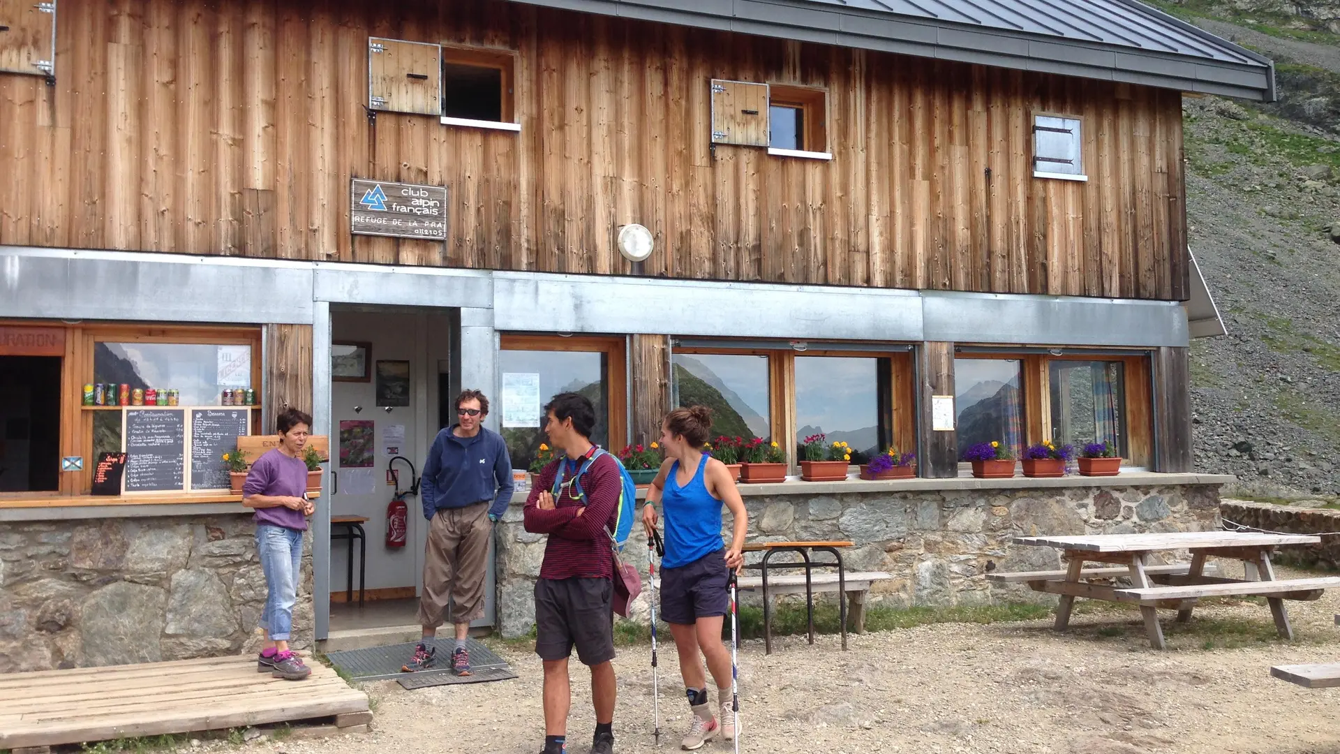 refuge de la Pra et ses gardiens