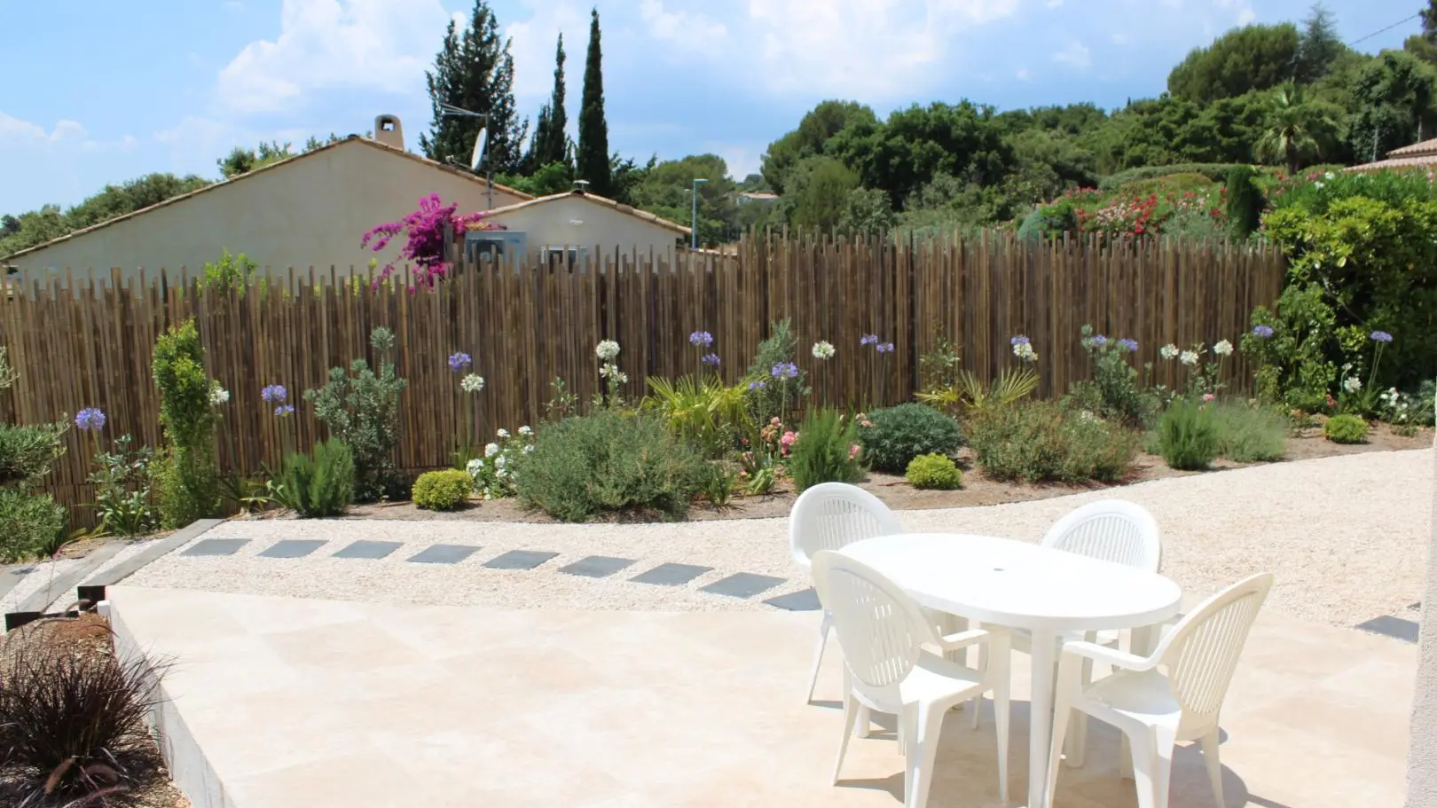 Terrasse-Chambre d'Hôtes-Biot-Gîtes de France Alpes-Maritimes