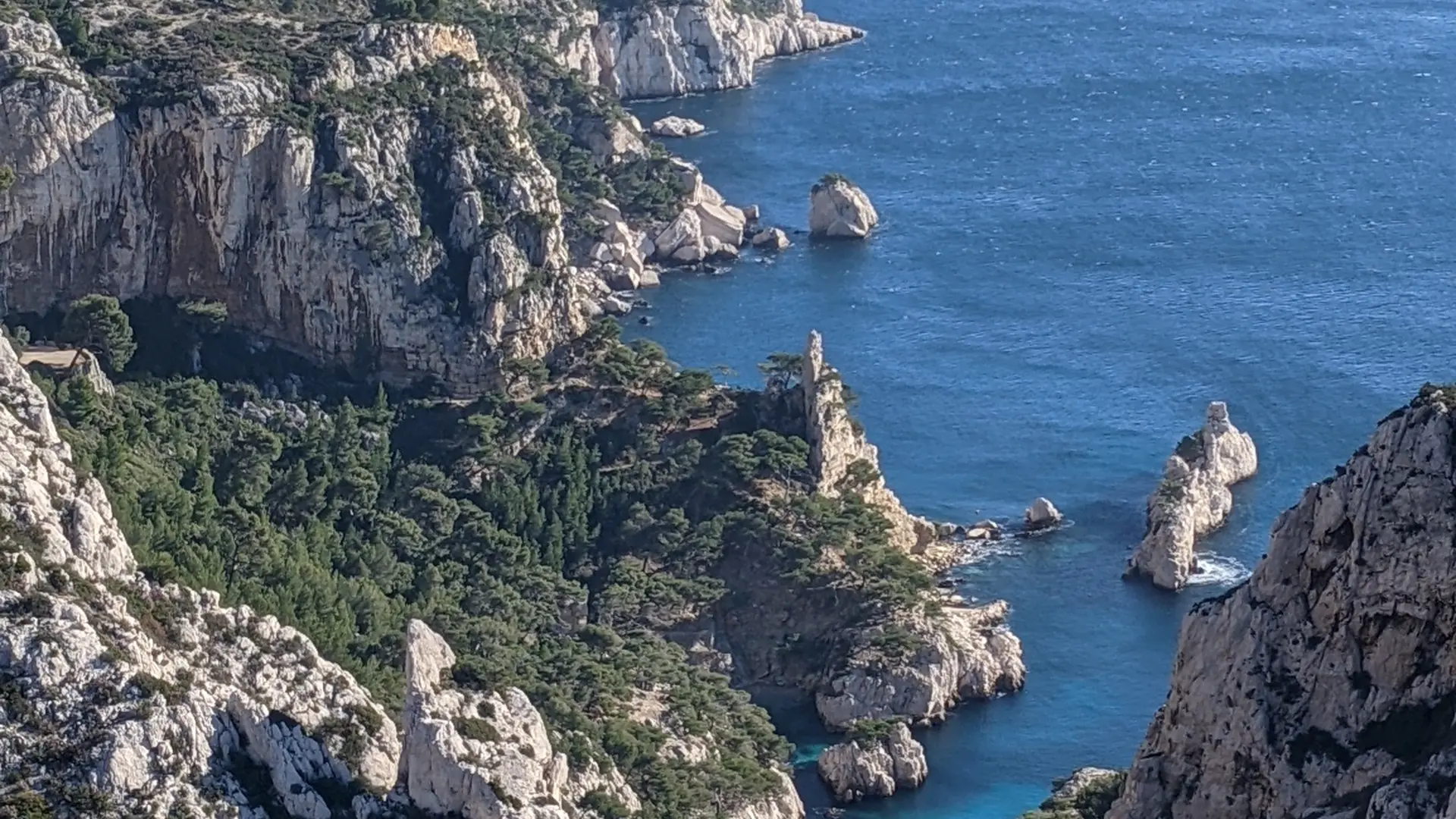 vue panoramique criques Calanques
