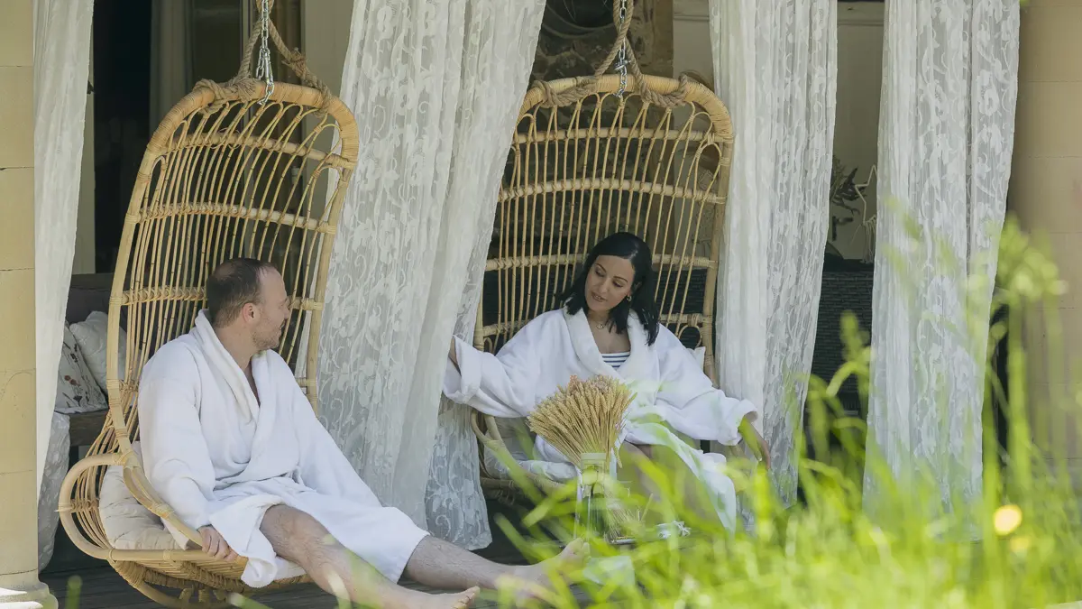 Expérience de slow tourisme au Domaine ForRest, séjour insolite au vert dans une chambre d’hôte de charme
