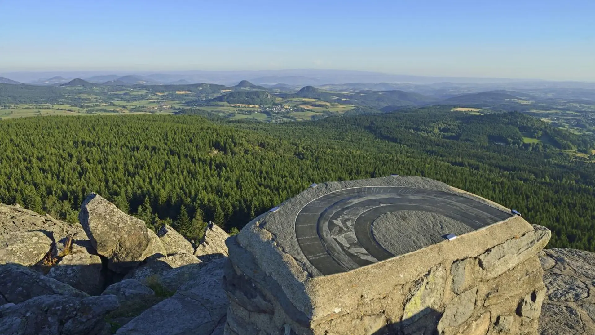 Panorama au sommet du Pic du Lizieux