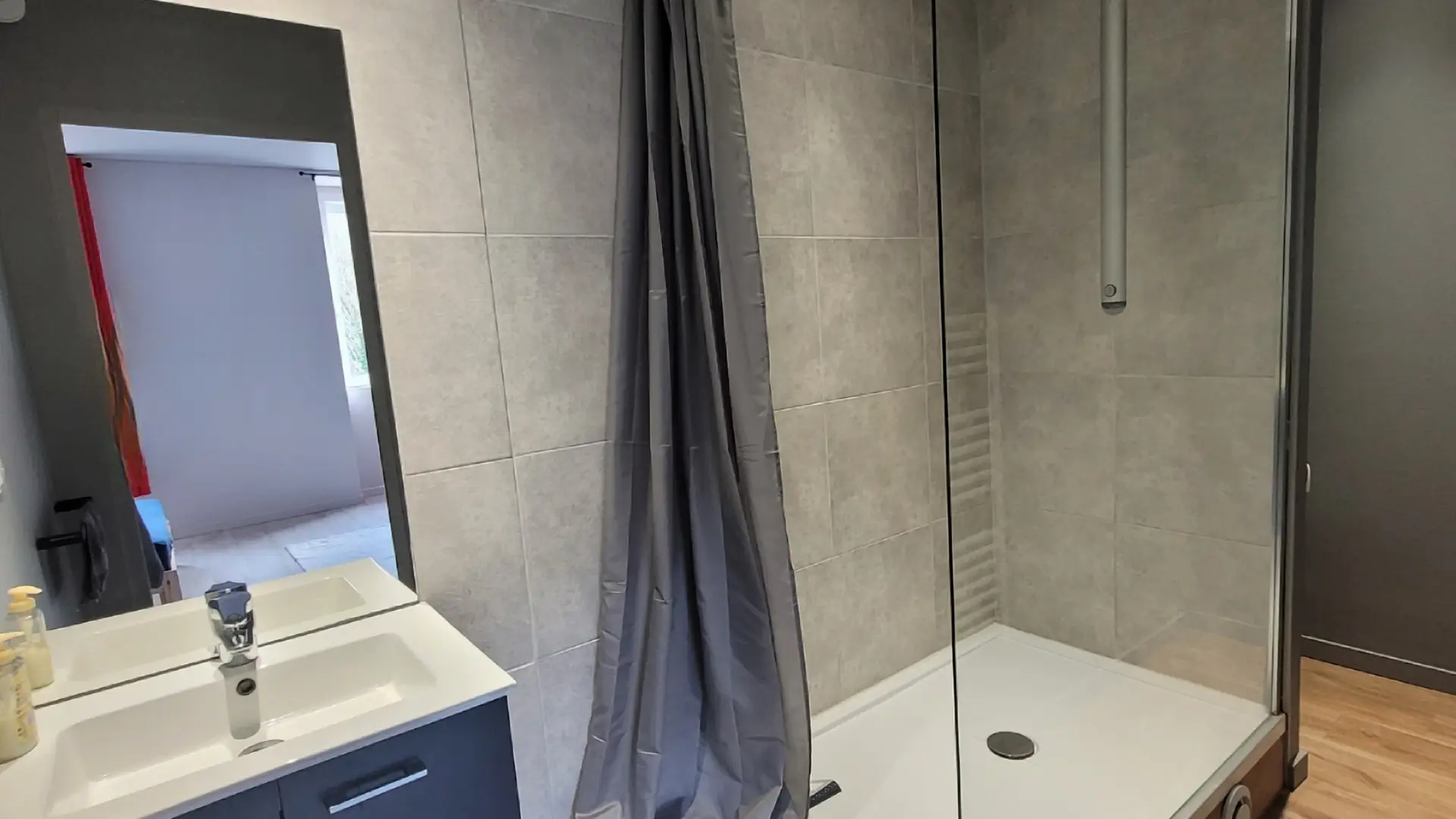 Salle de bain chambre