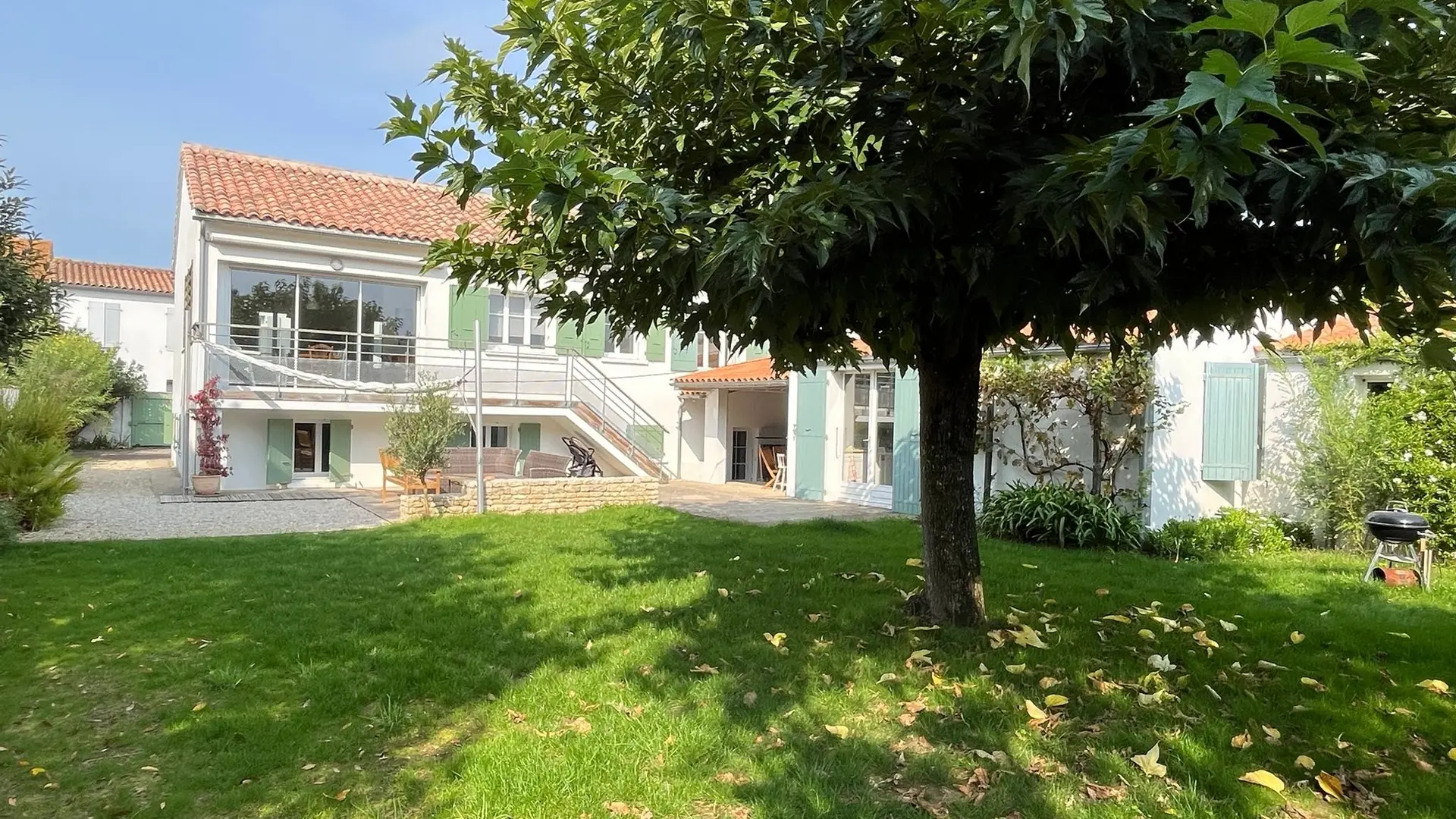 Großes Familienhaus