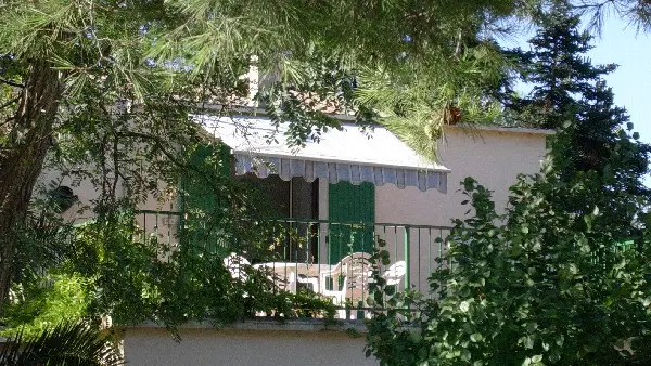 Appartment dans une maison - Pas du Loup - Blanc Janine