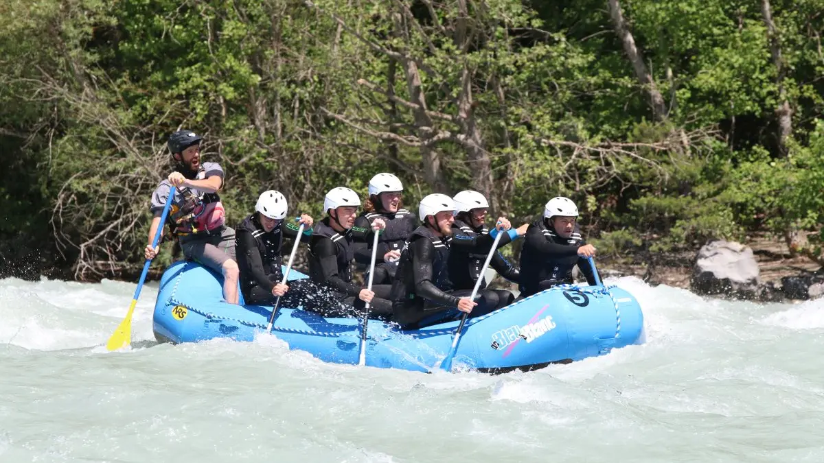 De Bleu à Blanc Rafting EMBRUN