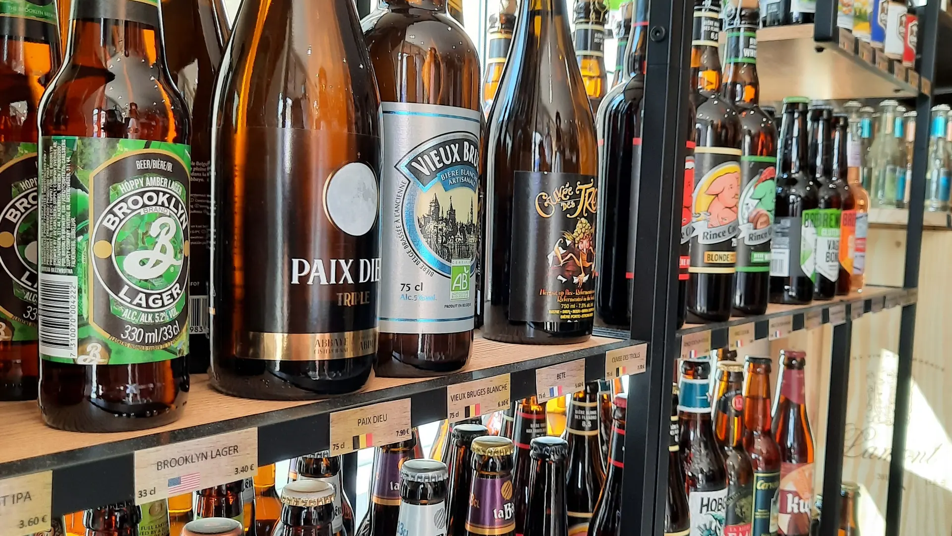 Aux Caprices Des Diots