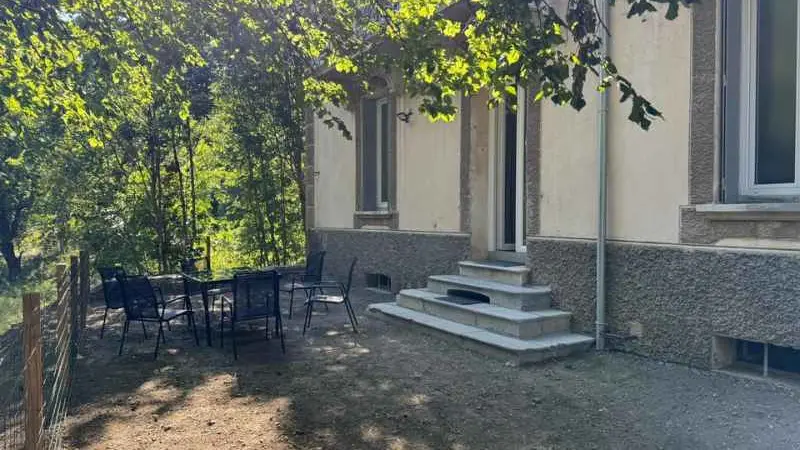 A Château-Ville-Vieille