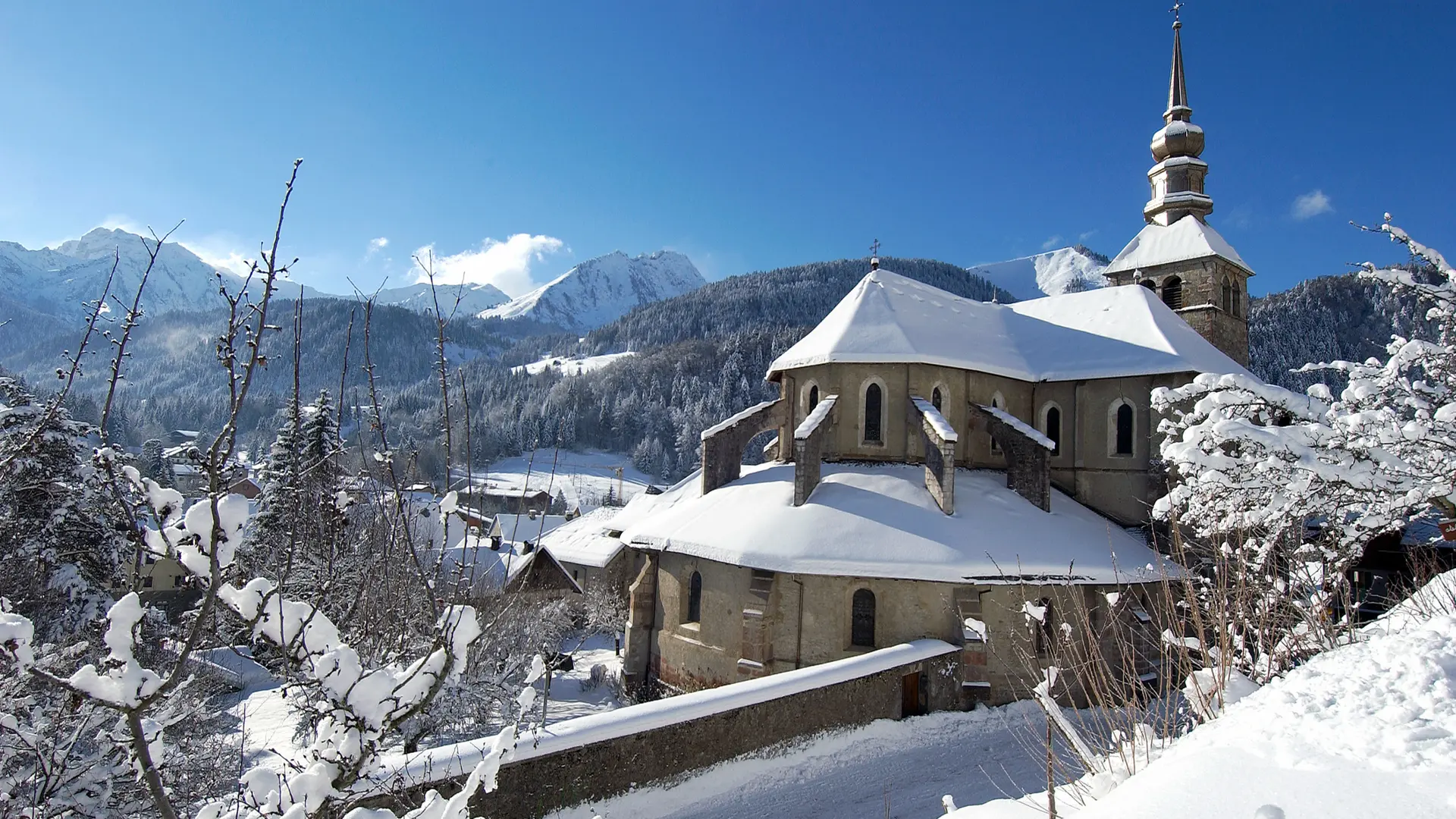 Abbaye d'Abondance sous la neige