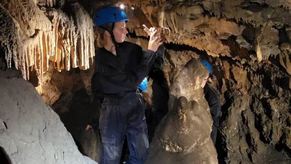 Caving half-day - Castellet