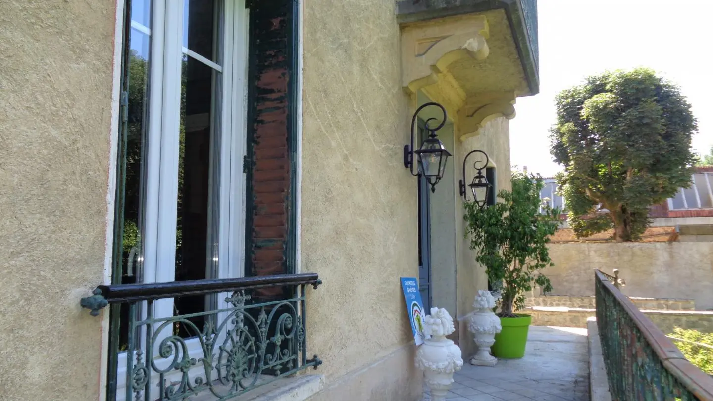 L'entrée du manoir.