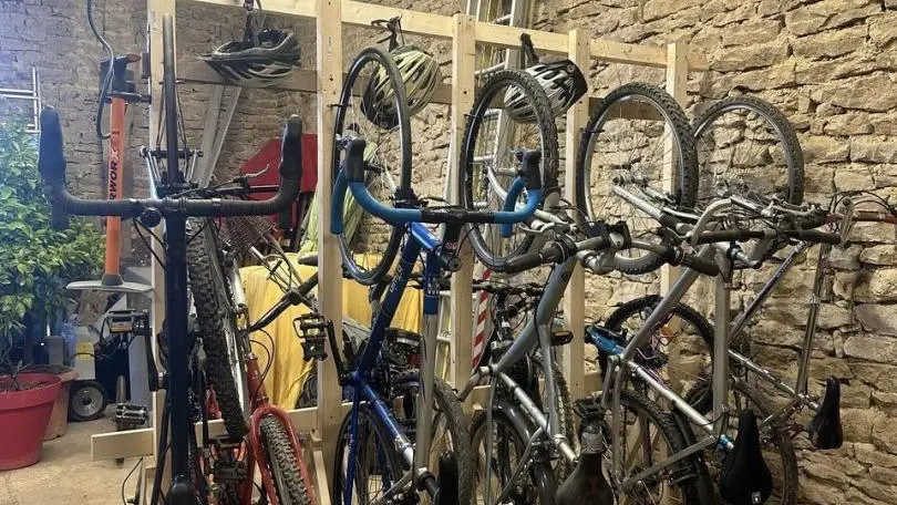 Des vélos sont mis à la disposition des hôtes (tailles différentes)