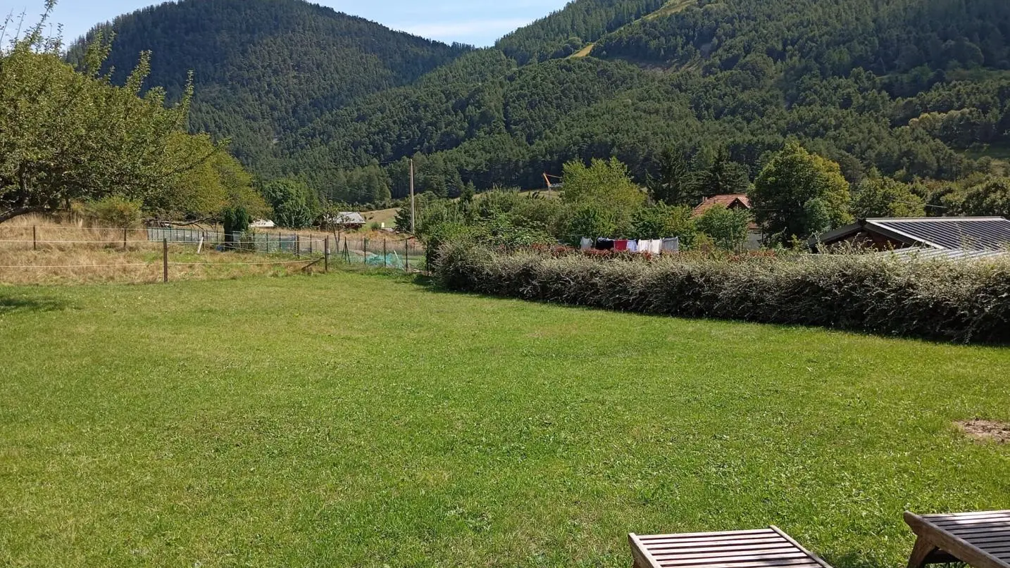 Gîte La Grange de Saint Roch-Extérieur-Valdeblore-Gîtes de France des Alpes-Maritimes