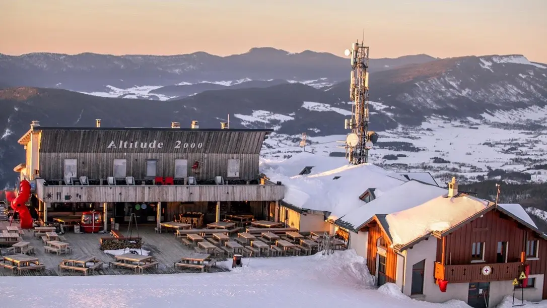 Vue sur Côte 2000 depuis les pistes