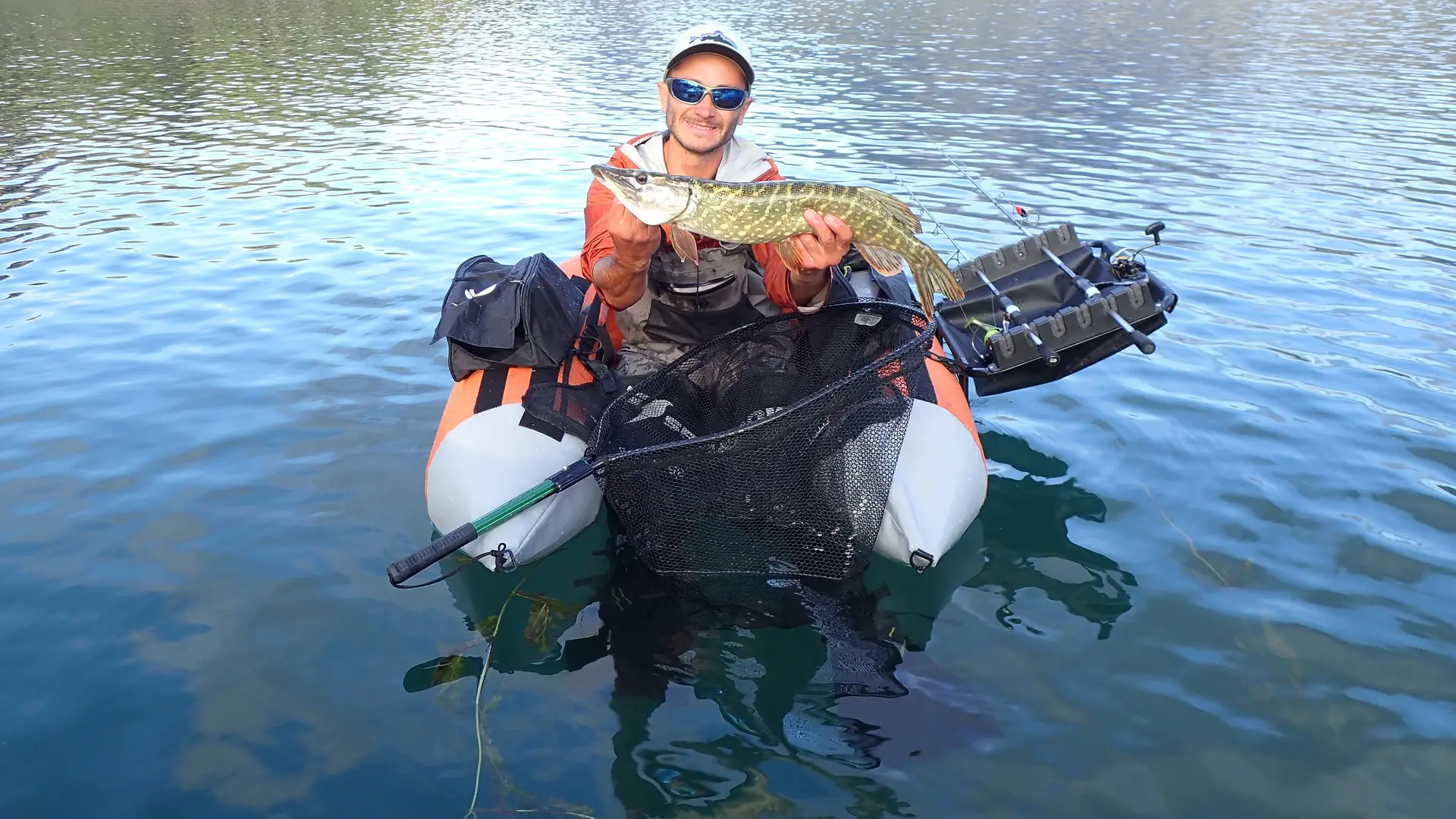 Pêche du brochet en float-tube