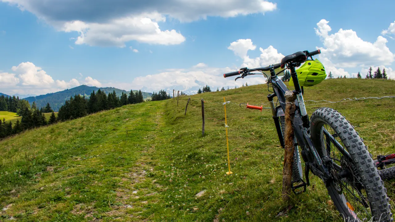 Route de la Soif au niveau du chalet du Curé