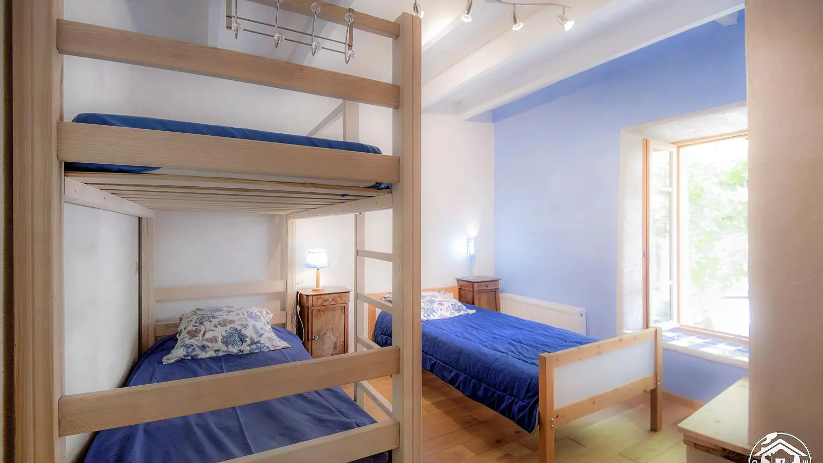 Vue sur la chambre située Ouest