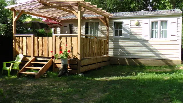 Camping à la ferme Les Pommiers CHÂTEAUROUX-LES-ALPES
