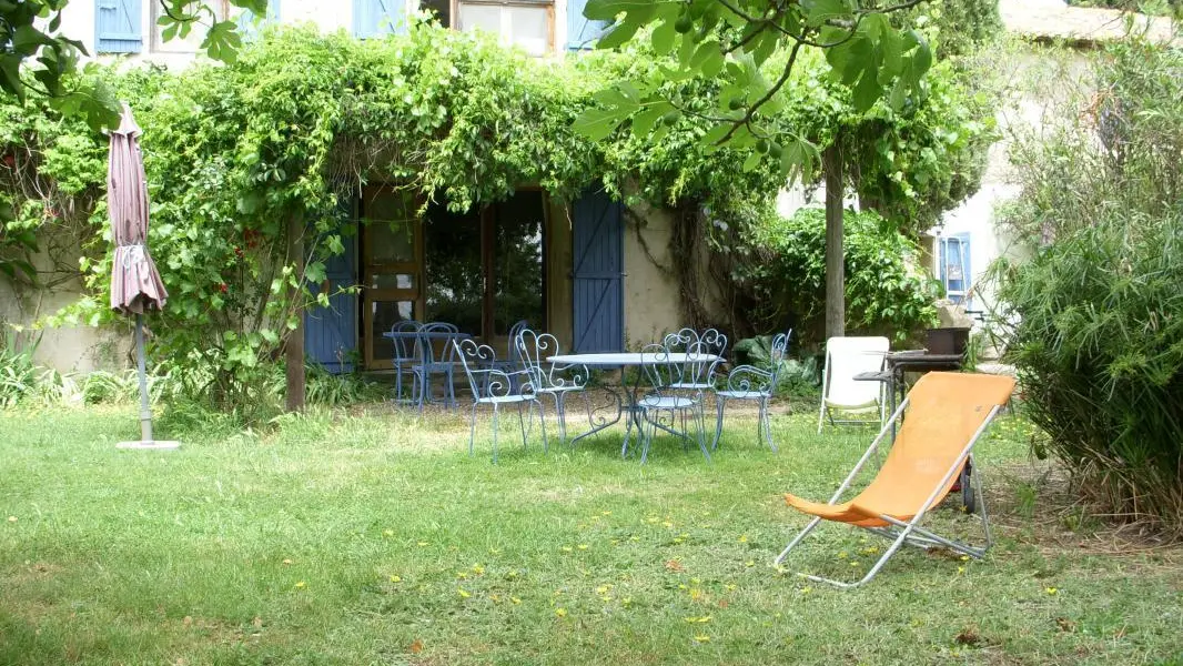 photo2