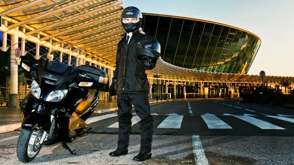 coursier-urgent-nice-cannes-antibes-livraison-express-colis-plis - Copie.jpg