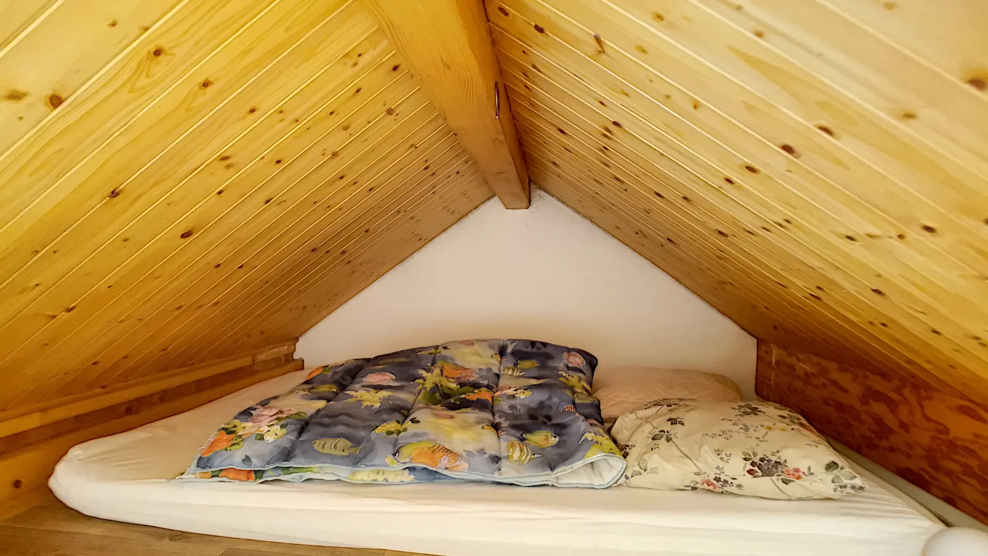 Mezzanine 1 - acces echelle de meunier