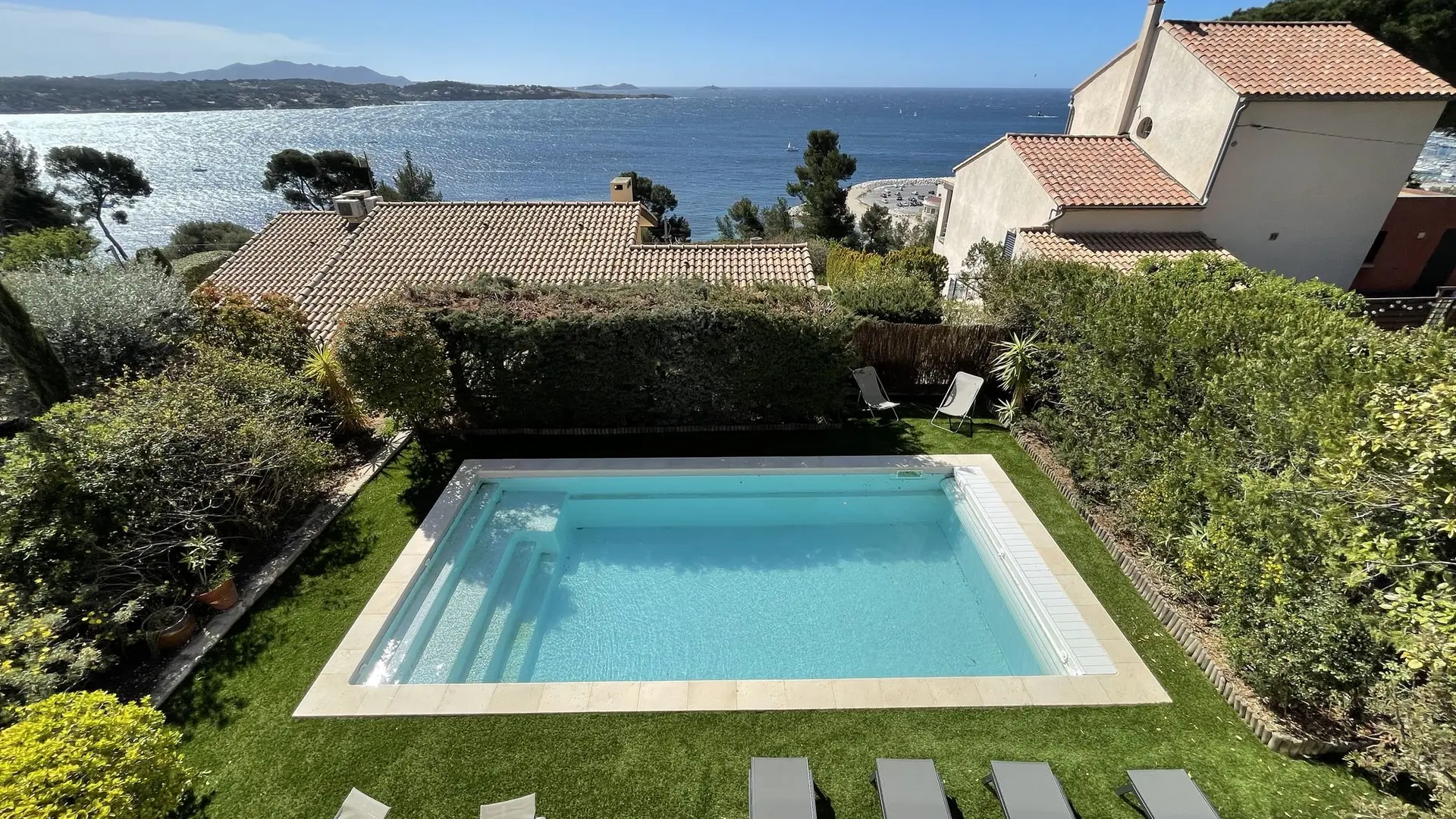 Piscine chauffée de Mai à Septembre