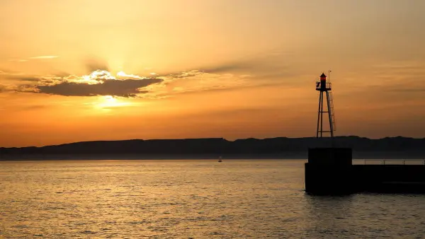 SEMI-RIGIDE - Sunset apéritif en mer