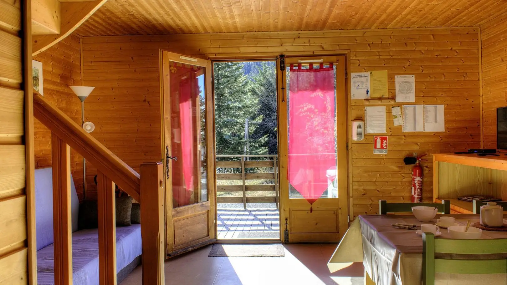 Gîte Pin-Entrée du gîte-La Bollène-Vésubie-Gîtes de France des Alpes-Maritimes