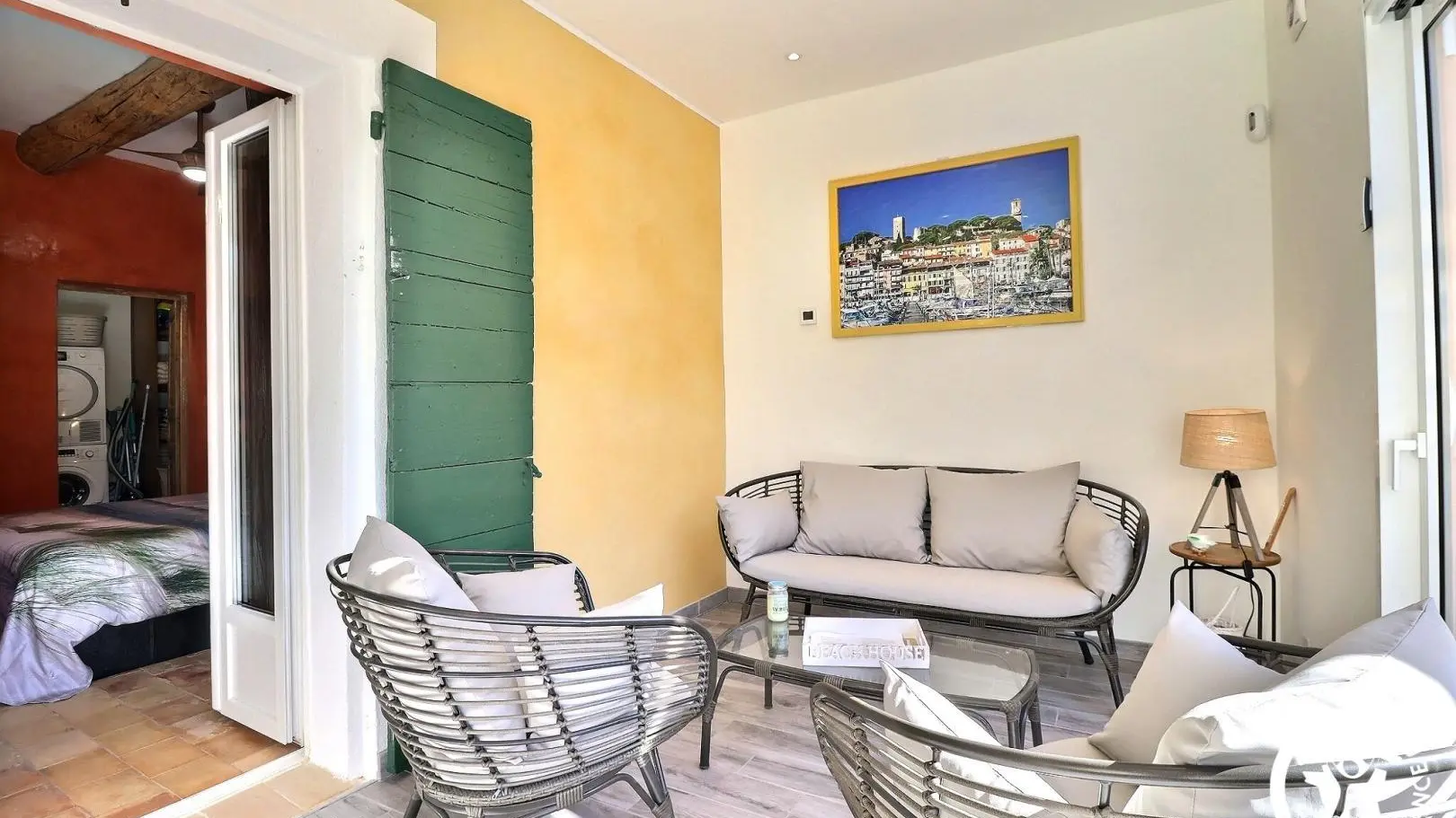 Véranda avec salon et SPA