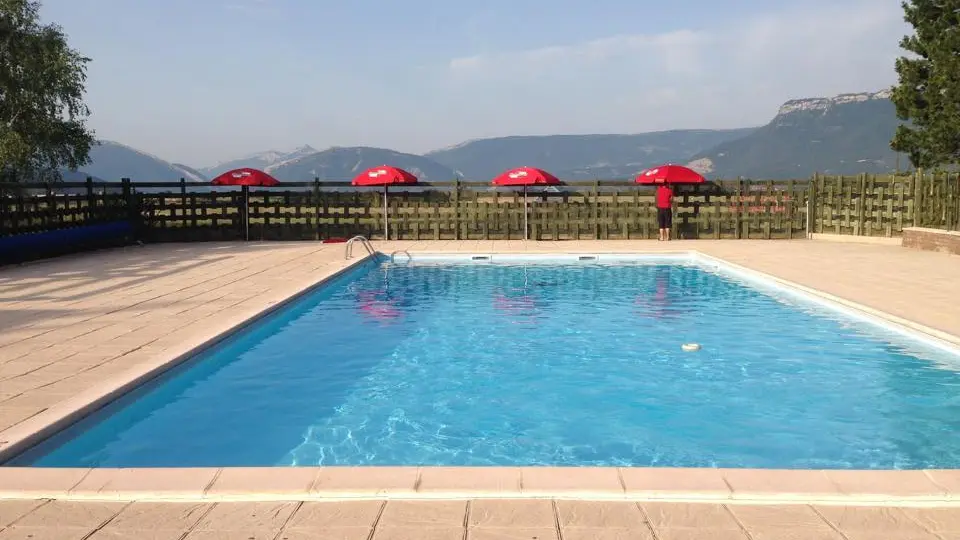 Piscine du Chevalet à Aspres s/Buëch