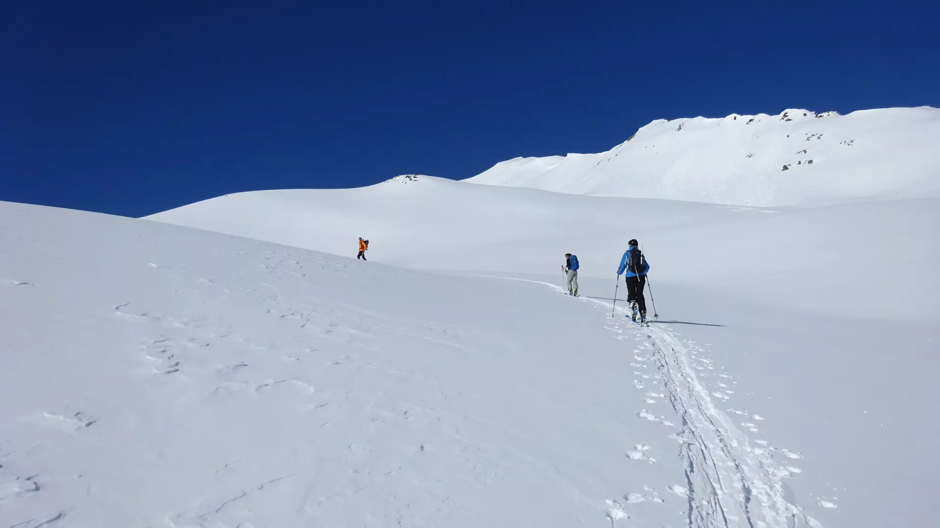 Ski de randonnée avec le Chalet d'en Hô