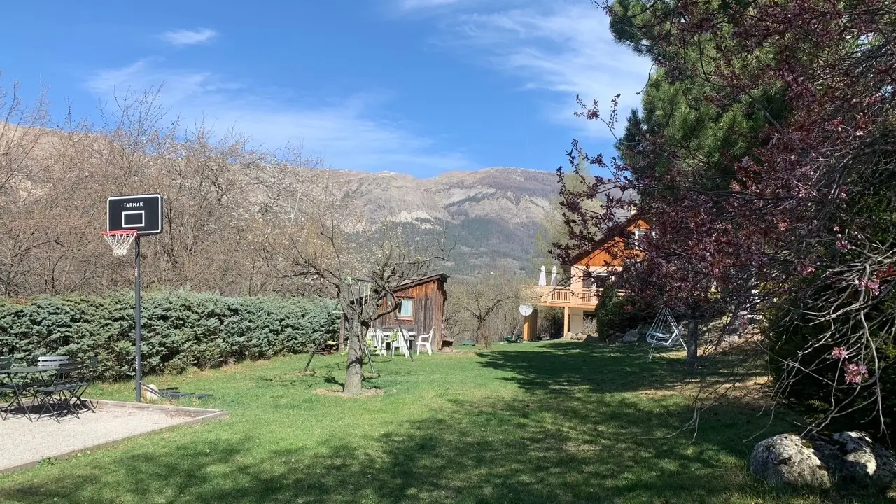 Jardin clos de 4000m2