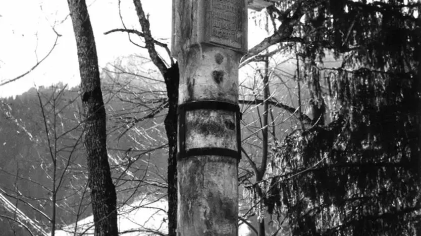 La croix du Clos du Pin