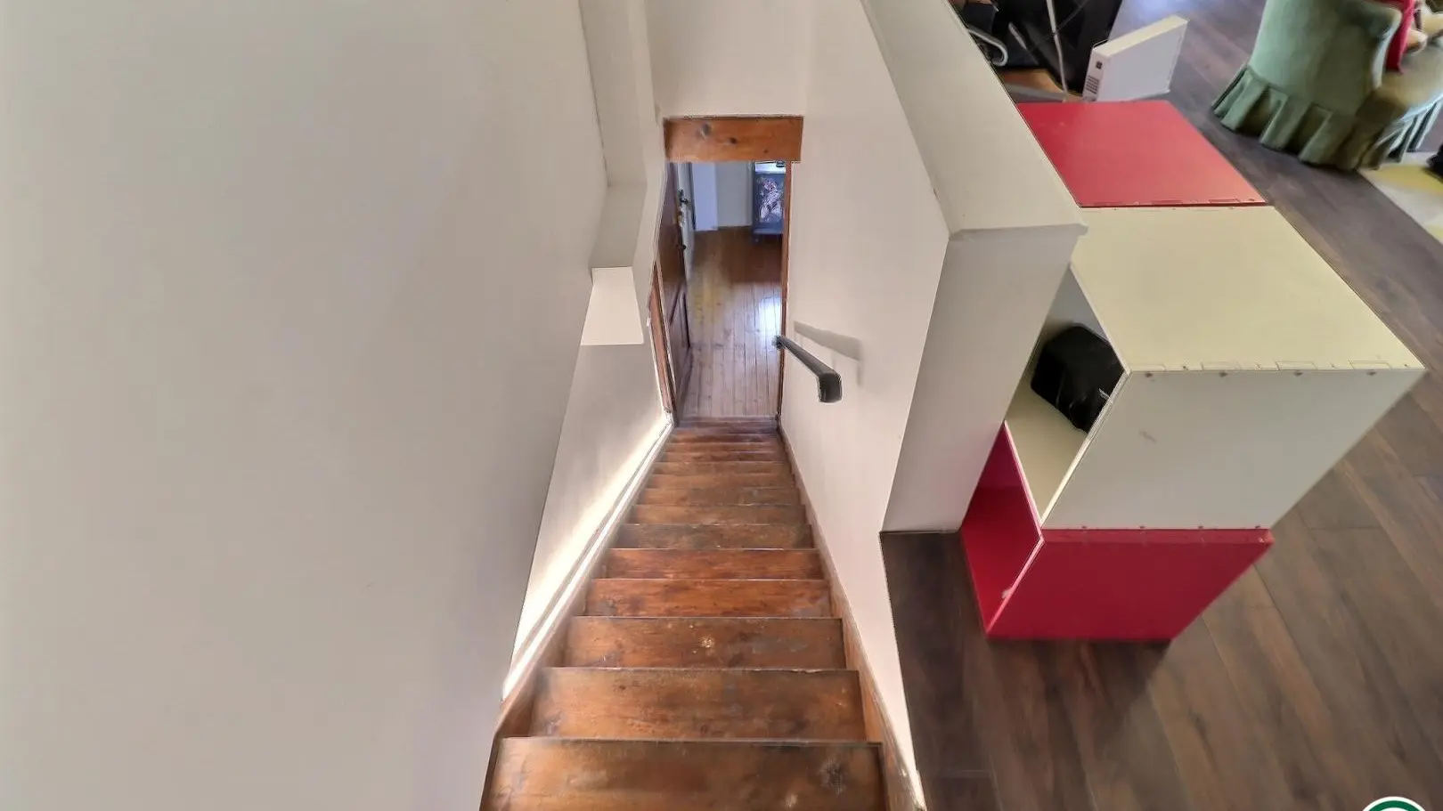 L'escalier de la chambre ESPACE DROME