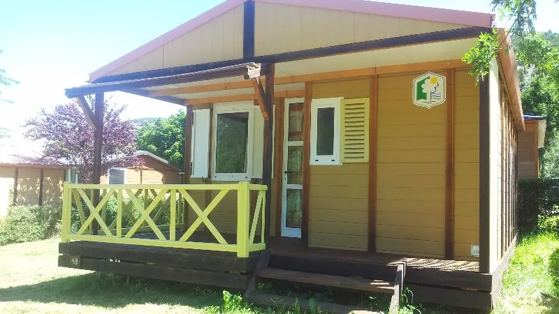 Village de chalets et camping La Pierre de l'Aigle